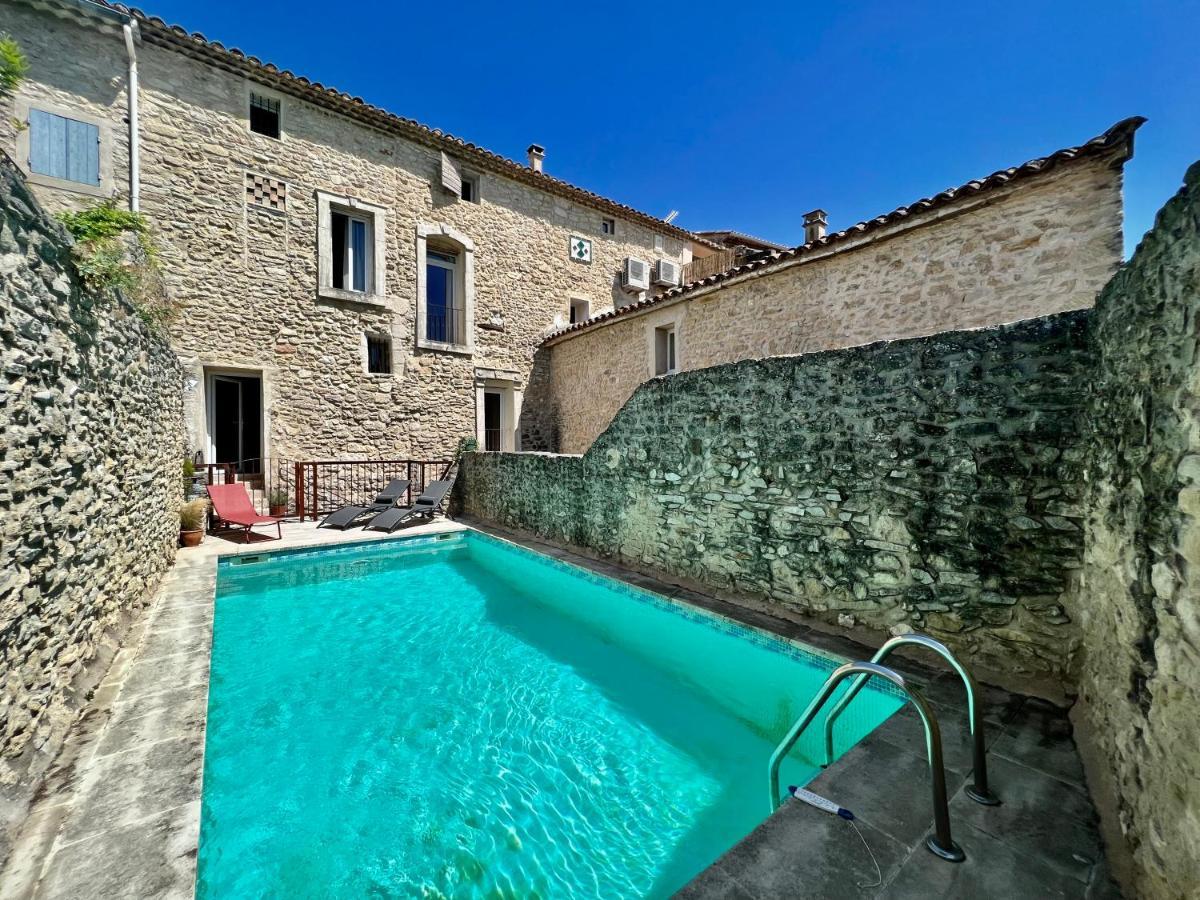 La Villa 1777 Lagnes Exterior photo
